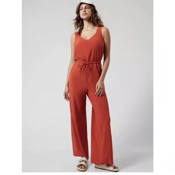 Athleta Savannah "Red Clay" Jumpsuit with Wide-Leg and Adjustable Waist Size 8 - Picture 1 of 11